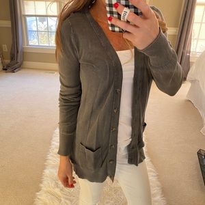Grey cardigan